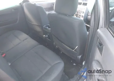 2011 Ford Escape Xlt z USA, uszkodzony, nr VIN 1FMCU9D70BKC61399